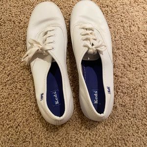 Keds. 7.5